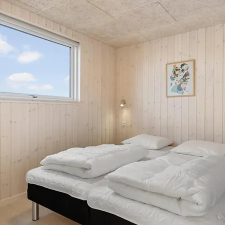 Cozy In Bogense With Sauna 펜션